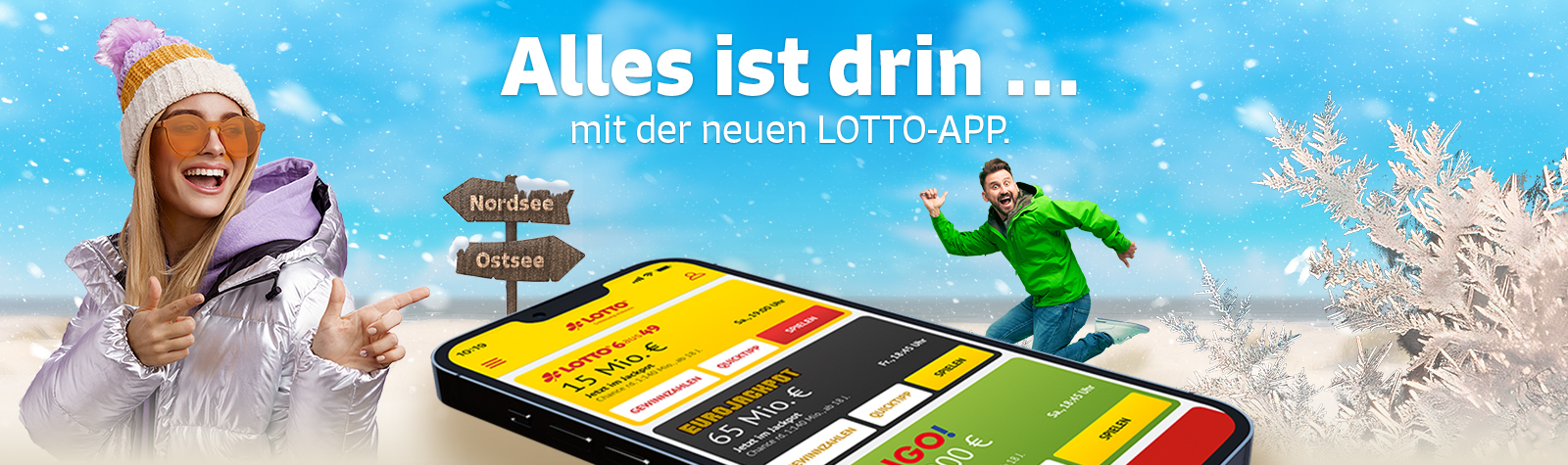 Frau zeigt auf Smartphone mit LOTTO S-H App